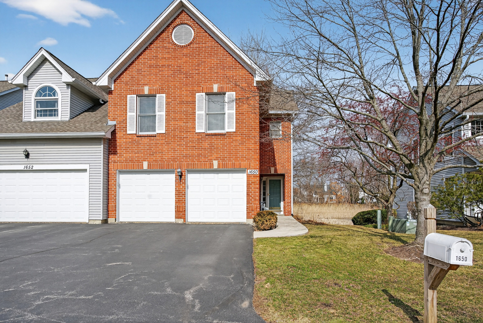 1650 W Ethans Glen Drive, Palatine, IL