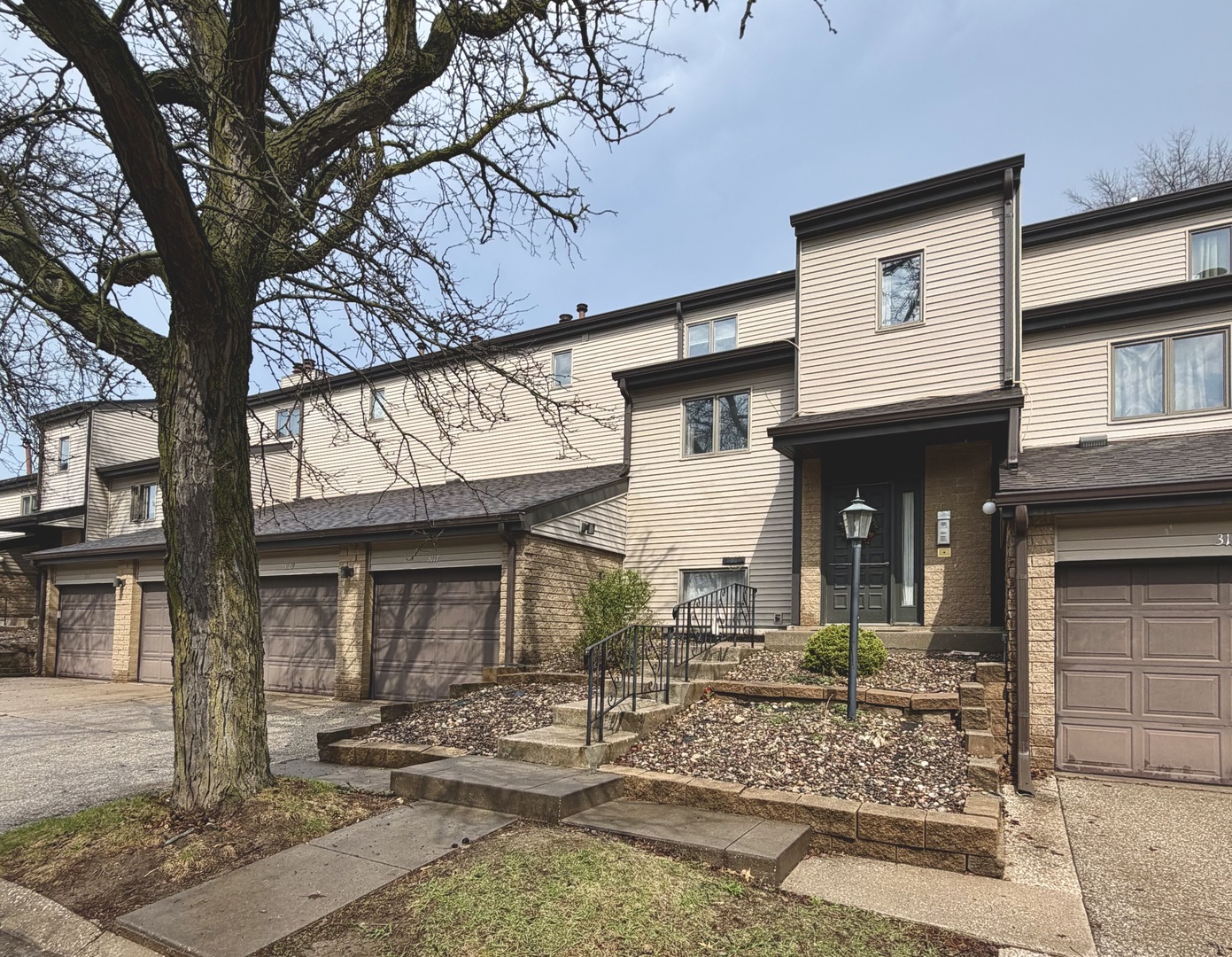 3117 4th Street #na, Moline, IL