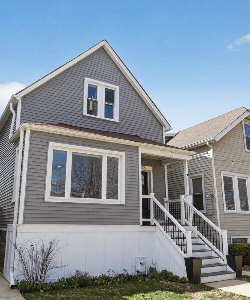 3426 N ALBANY Avenue, Chicago, IL