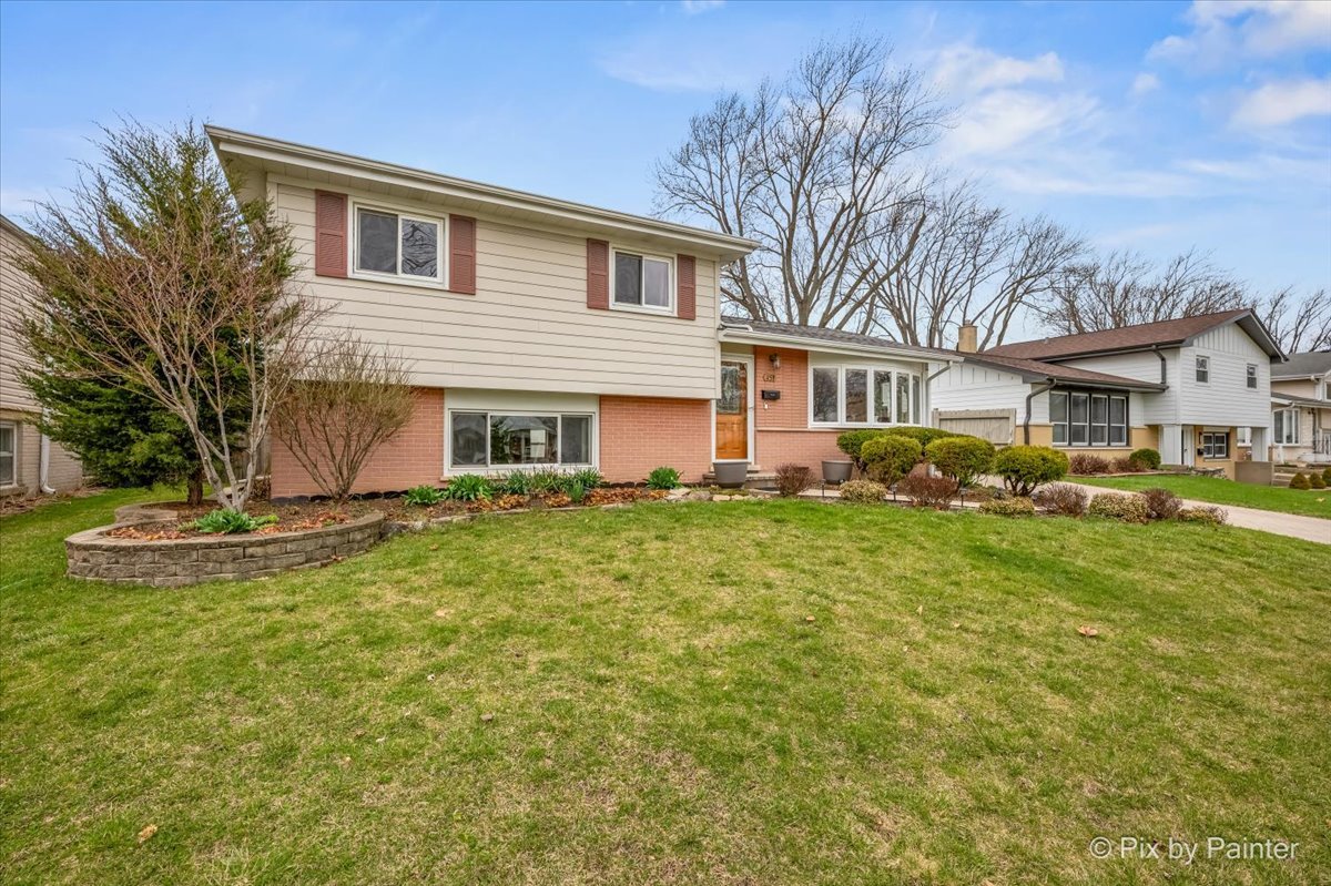 458 N 5th Avenue, Des Plaines, IL