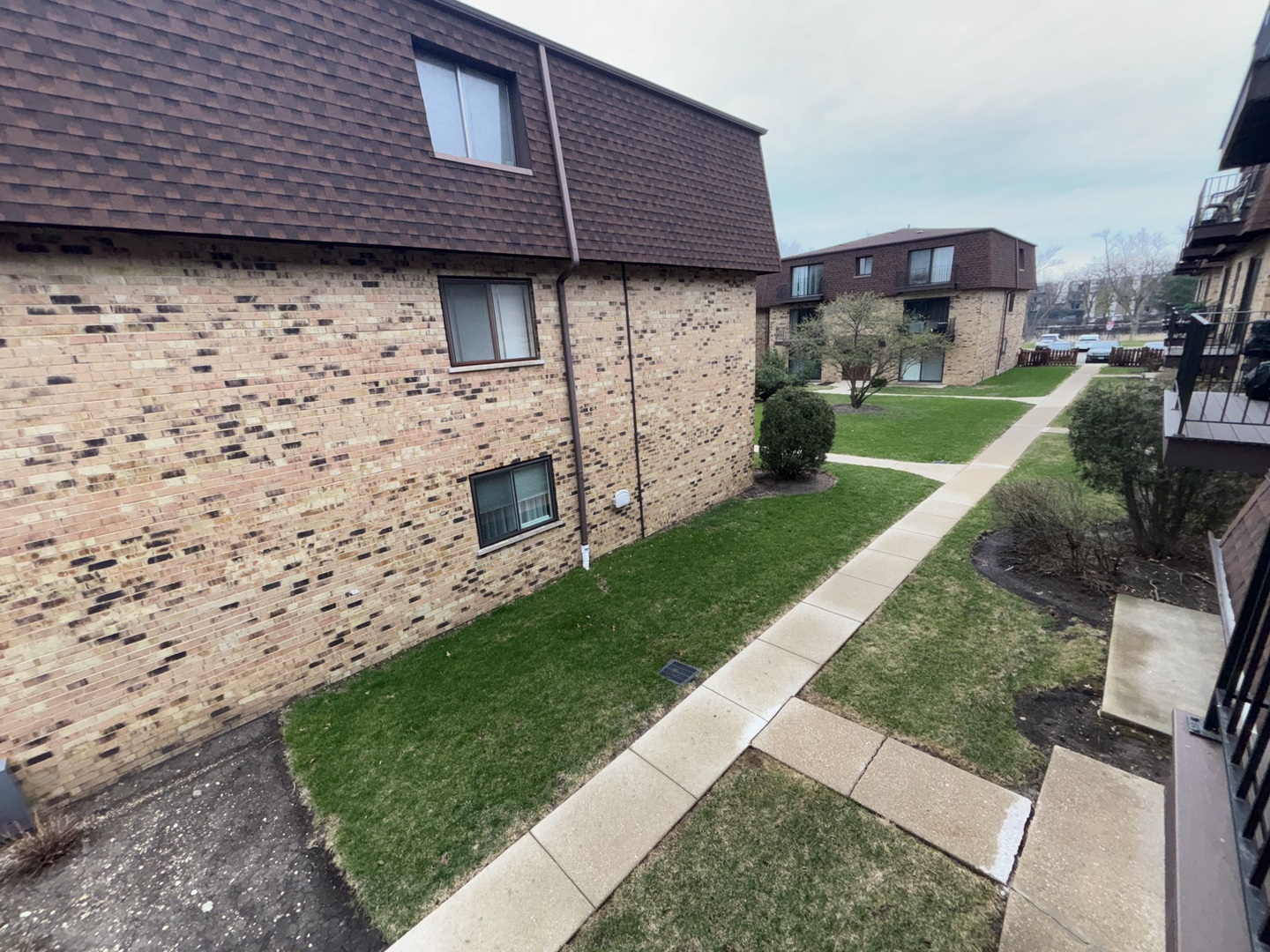 9700 Bianco Terrace #2D, Des Plaines, IL