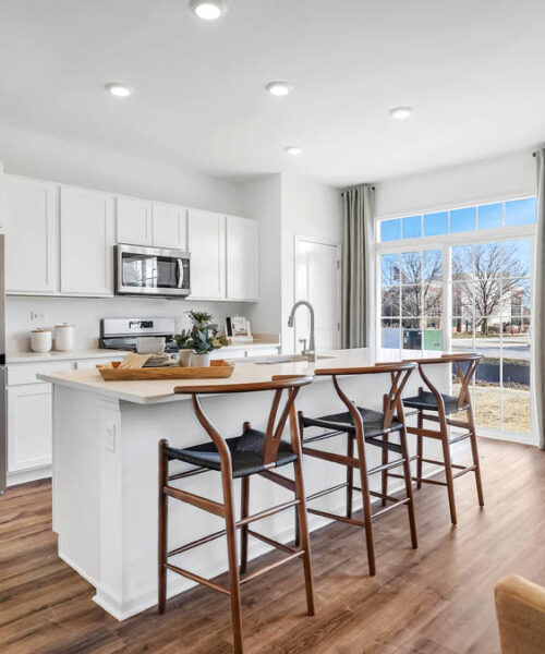 1691 Baler Avenue, Aurora, IL