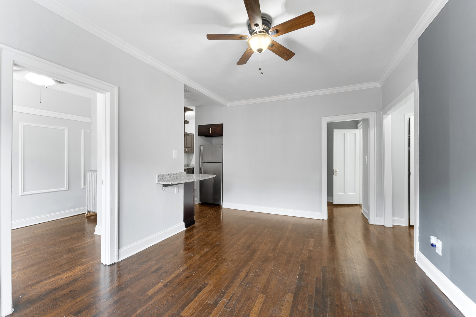 6112 N Winthrop Avenue #3E, Chicago, IL