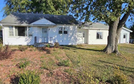 233 N US Hwy 45, Cisne, IL