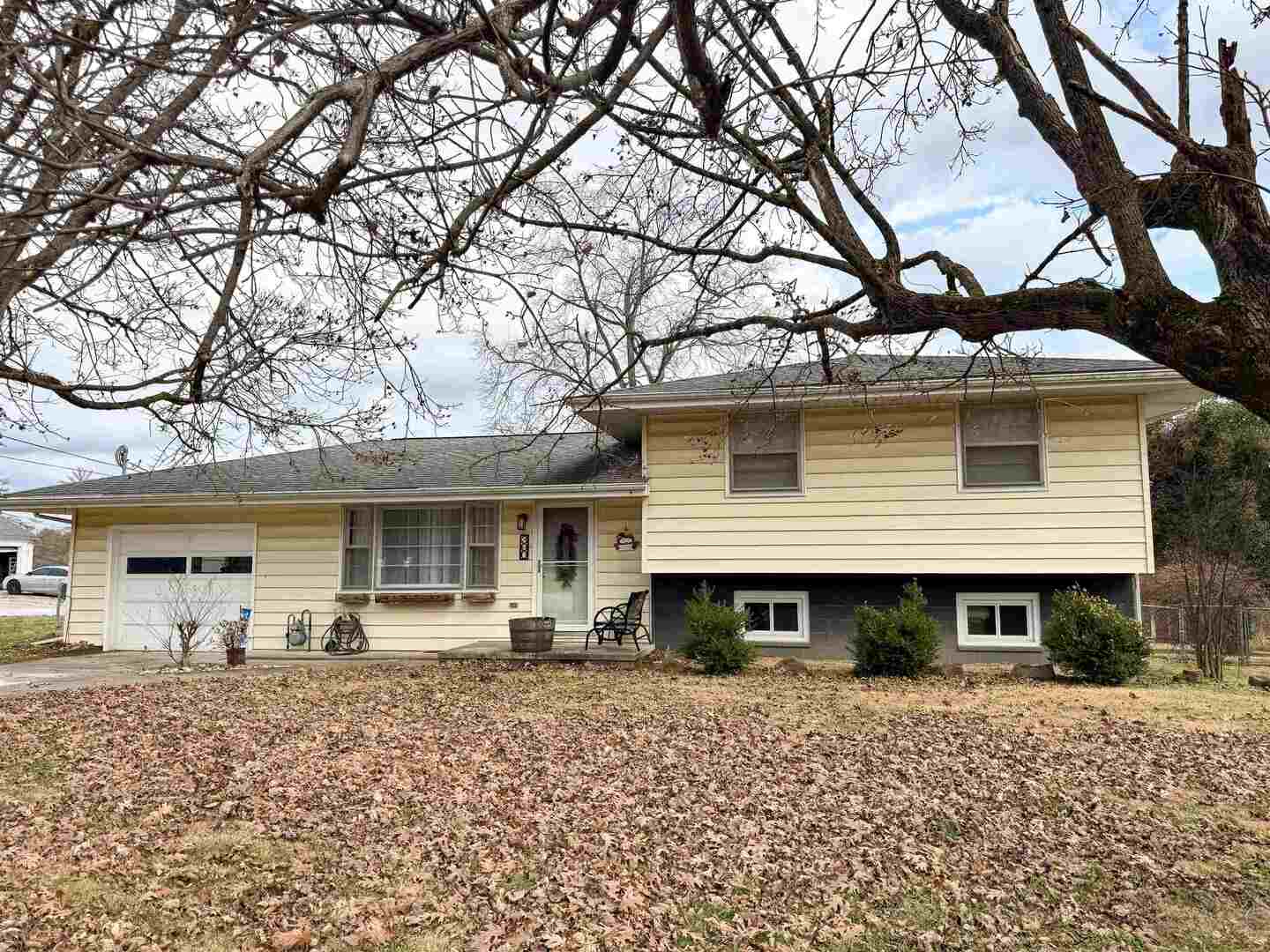 300 Williford Road, Jonesboro, IL