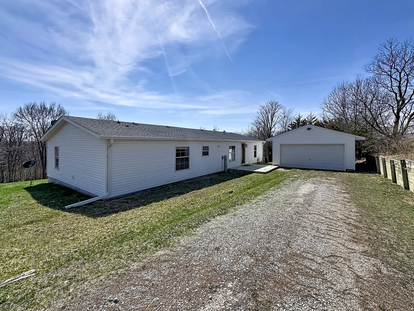 1739 120th Avenue, Aledo, IL
