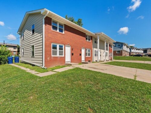 2704 Magnolia Drive, Bettendorf, IA