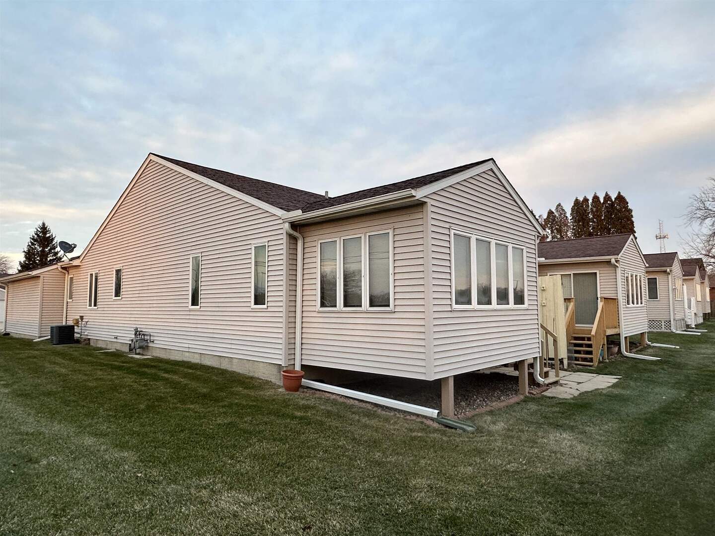 2610 38th Street #1, Moline, IL