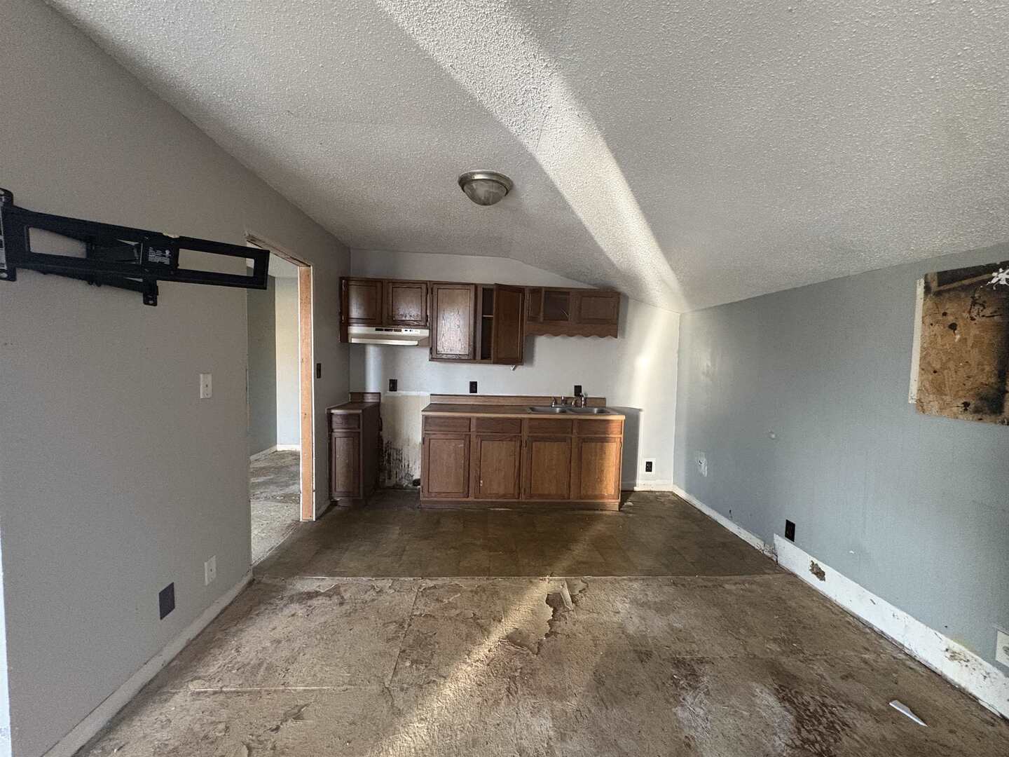 3657 Dillinger Rd Road, Carbondale, IL