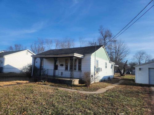 310 S Illinois Street, Duquoin, IL