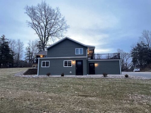 25130 Valley Dr Drive, Bettendorf, IA