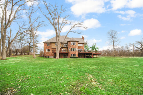 1N424 Indian Knoll Road, West Chicago, IL