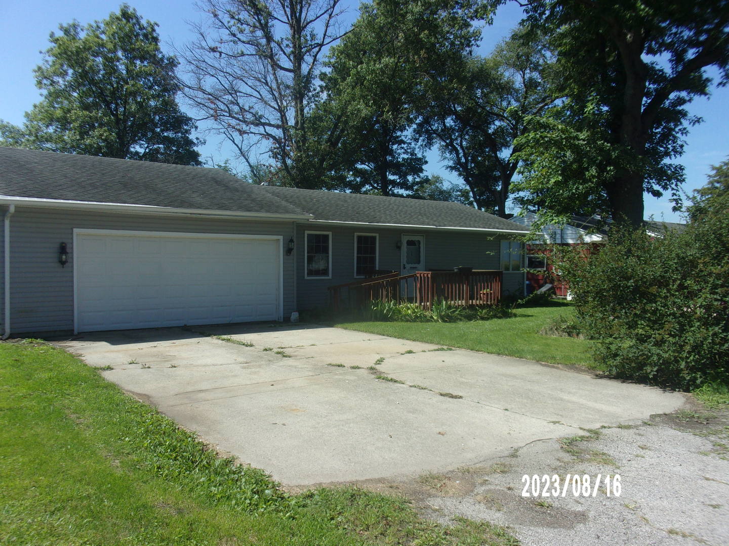 650 W Blue Street, Sheldon, IL
