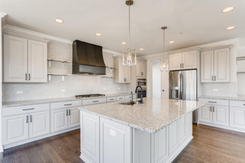 21377 W Sylvan Drive, Mundelein, IL