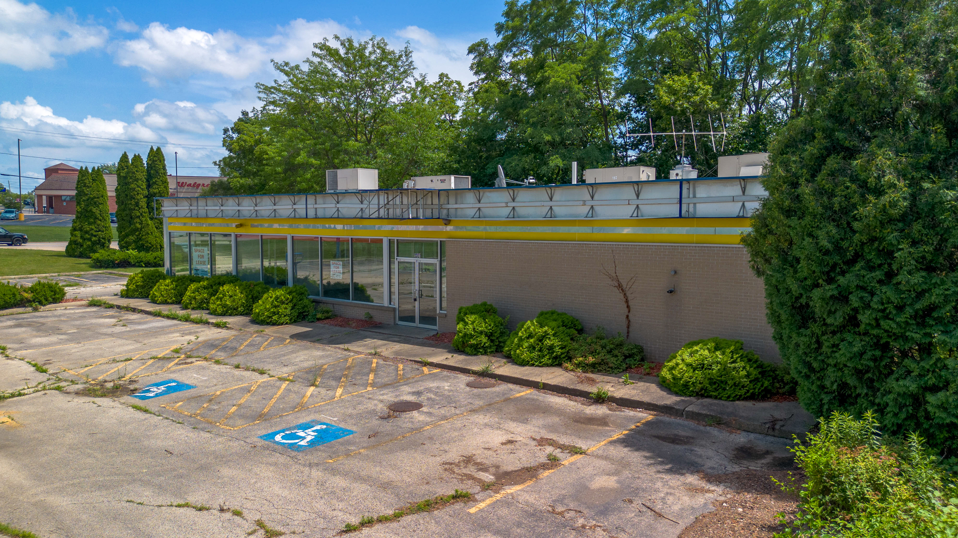 1301 N Galena Avenue, Dixon, IL