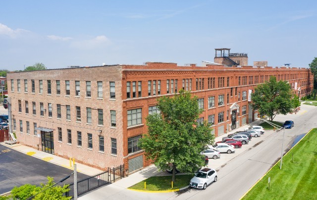 700 N Sacramento Boulevard, Chicago, IL