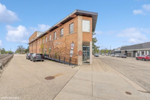 102 N Cook Street, Barrington, IL