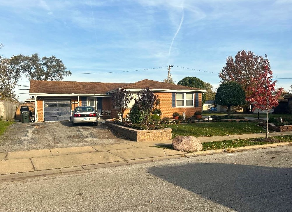 16409 Craig Drive, Oak Forest, IL