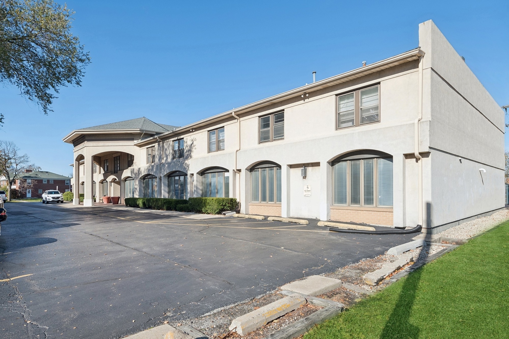 1600 W Dempster Street, Park Ridge, IL