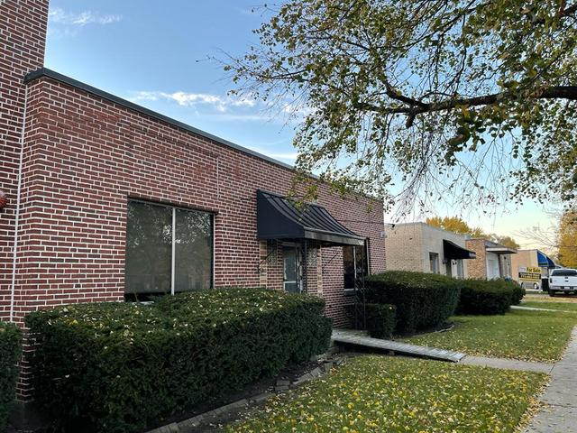 8136 Lawndale Avenue, Skokie, IL