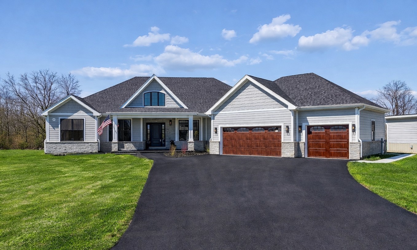 10408 Henning Drive, Huntley, IL