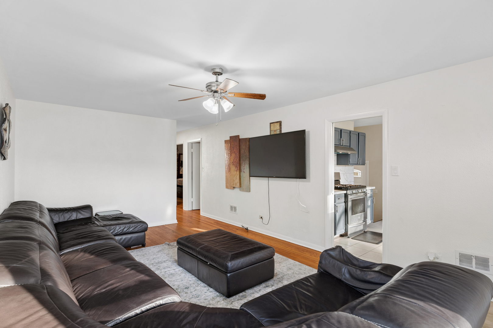 417 Callan Avenue, Evanston, IL