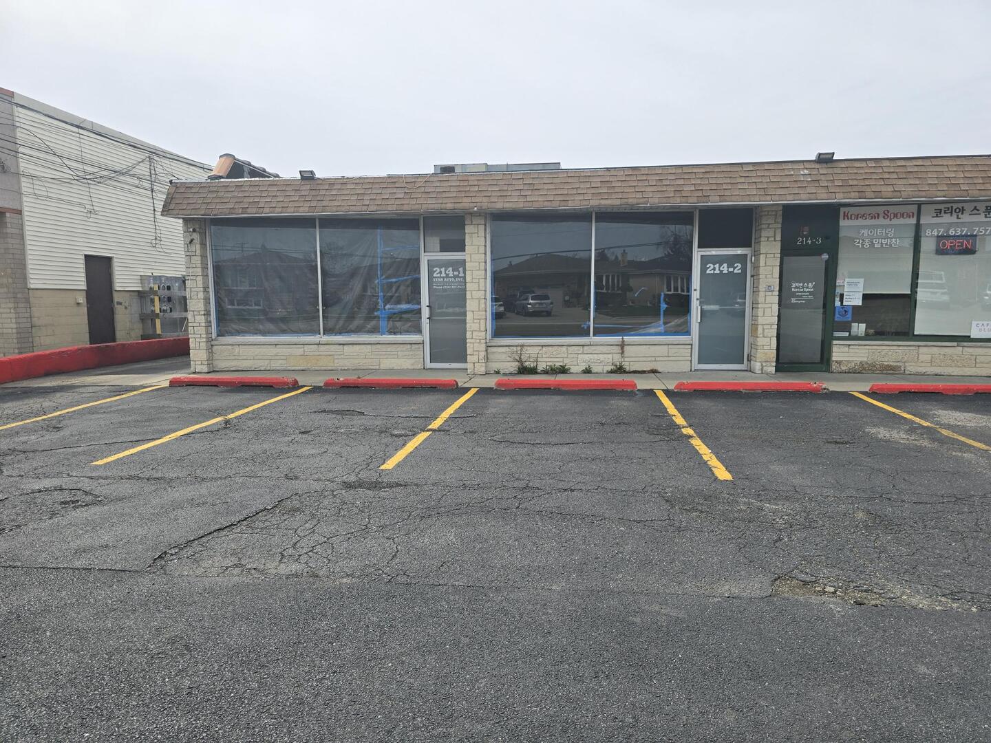 214 Greenwood Road #2, Glenview, IL