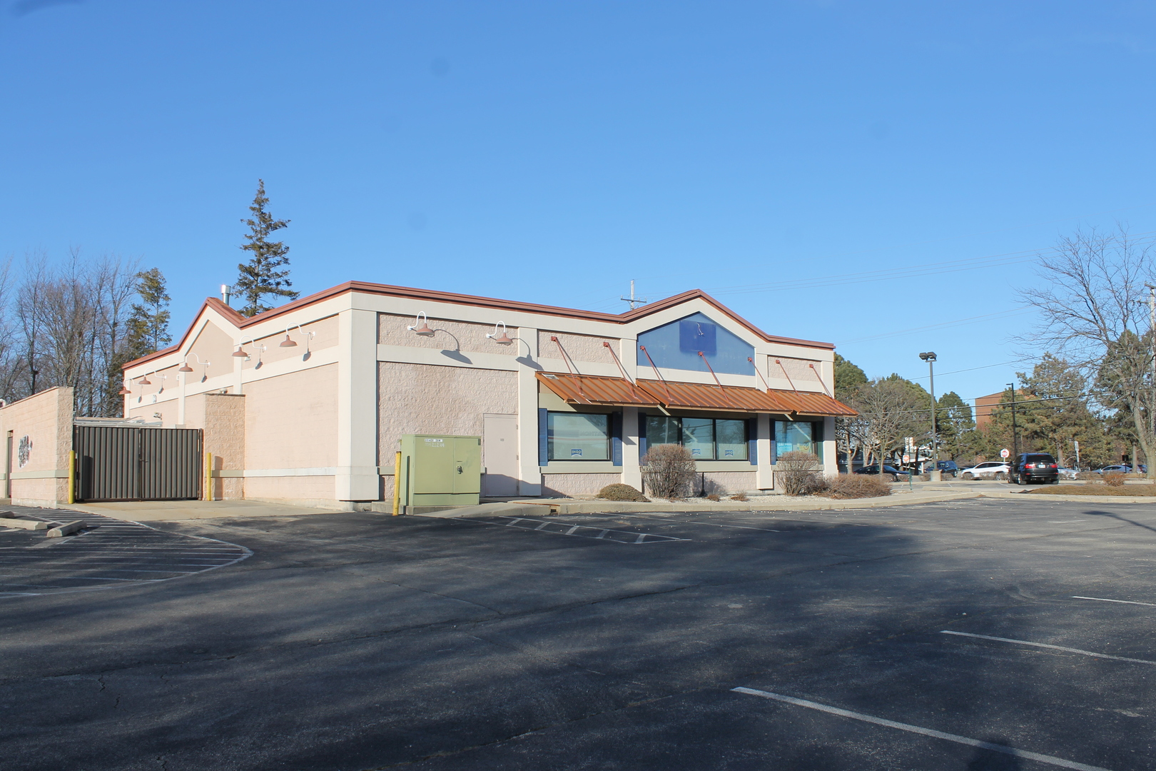 131 N Annie Glidden Road, DeKalb, IL