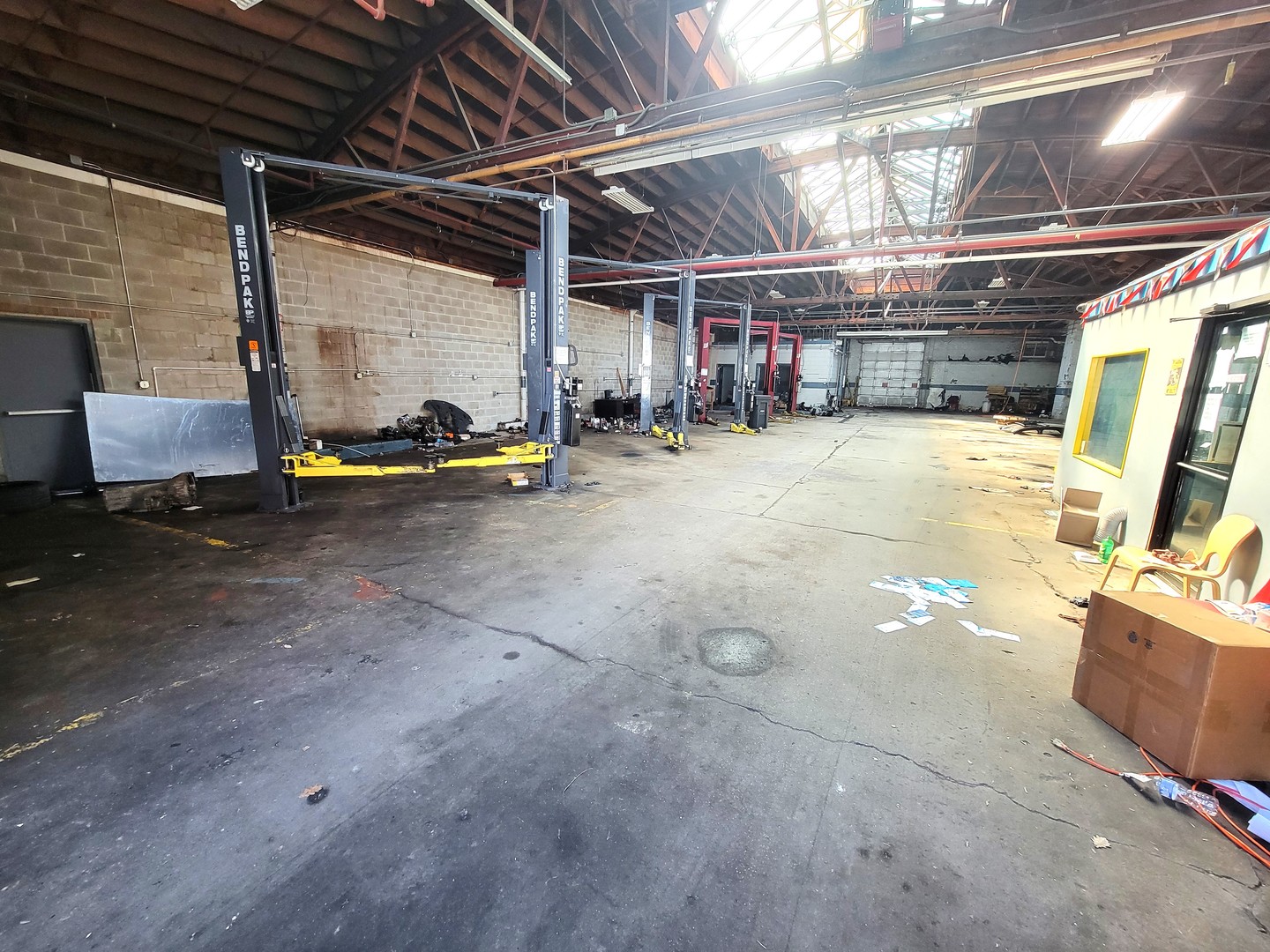 311 W 31st Street, Chicago, IL