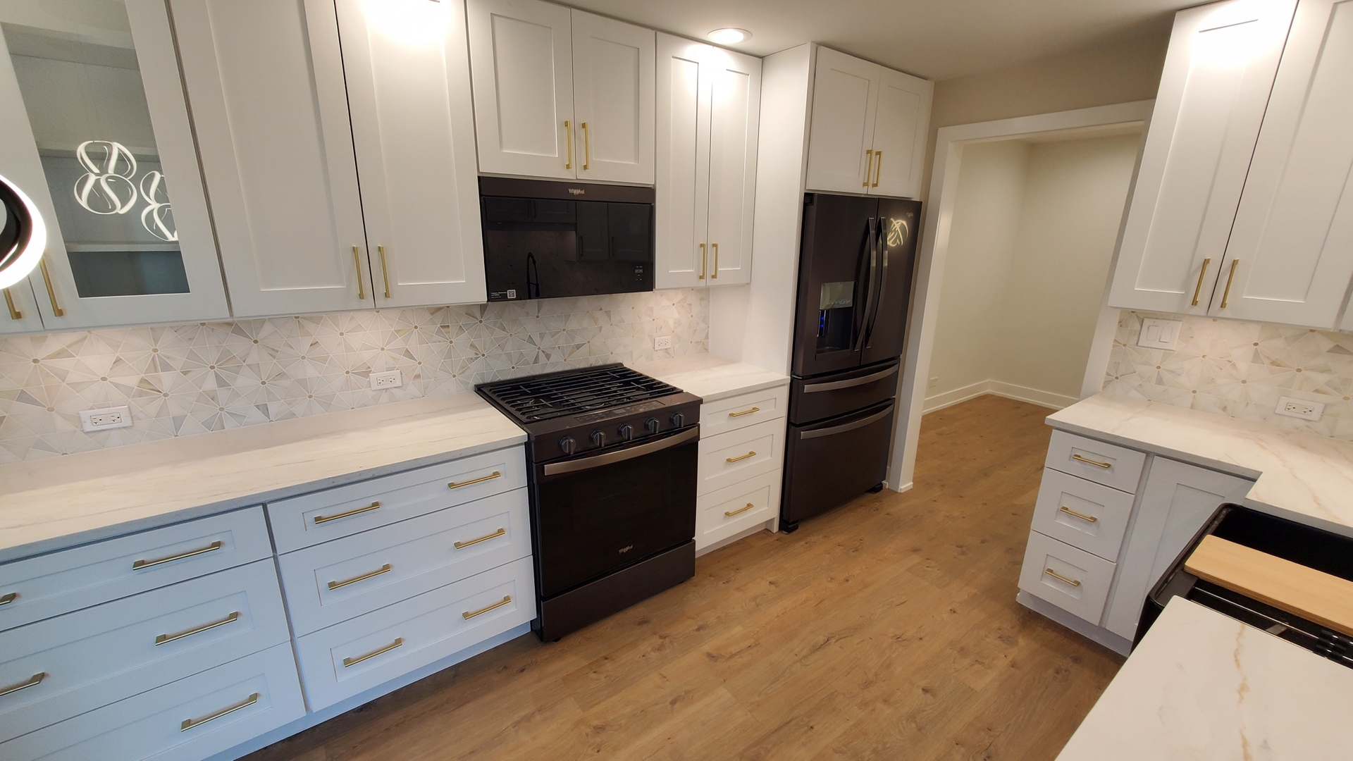 916 Surrey Drive #A1, Schaumburg, IL