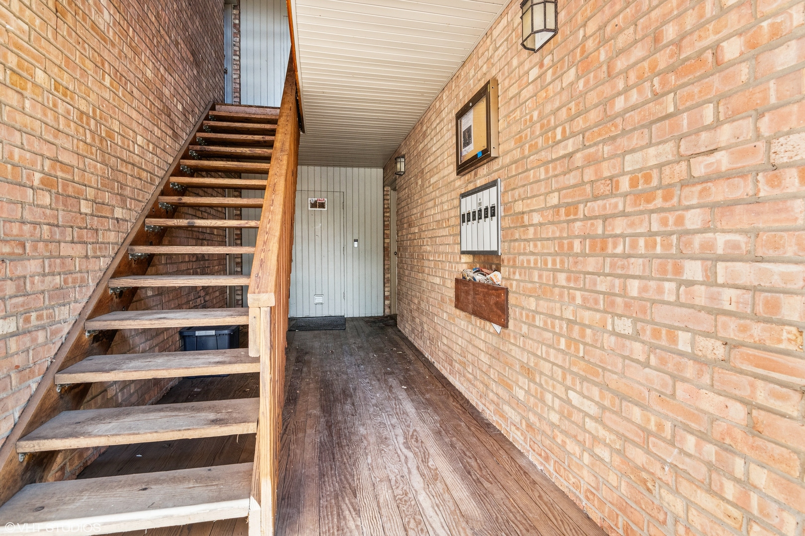 5803 Oakwood Drive #B, Lisle, IL