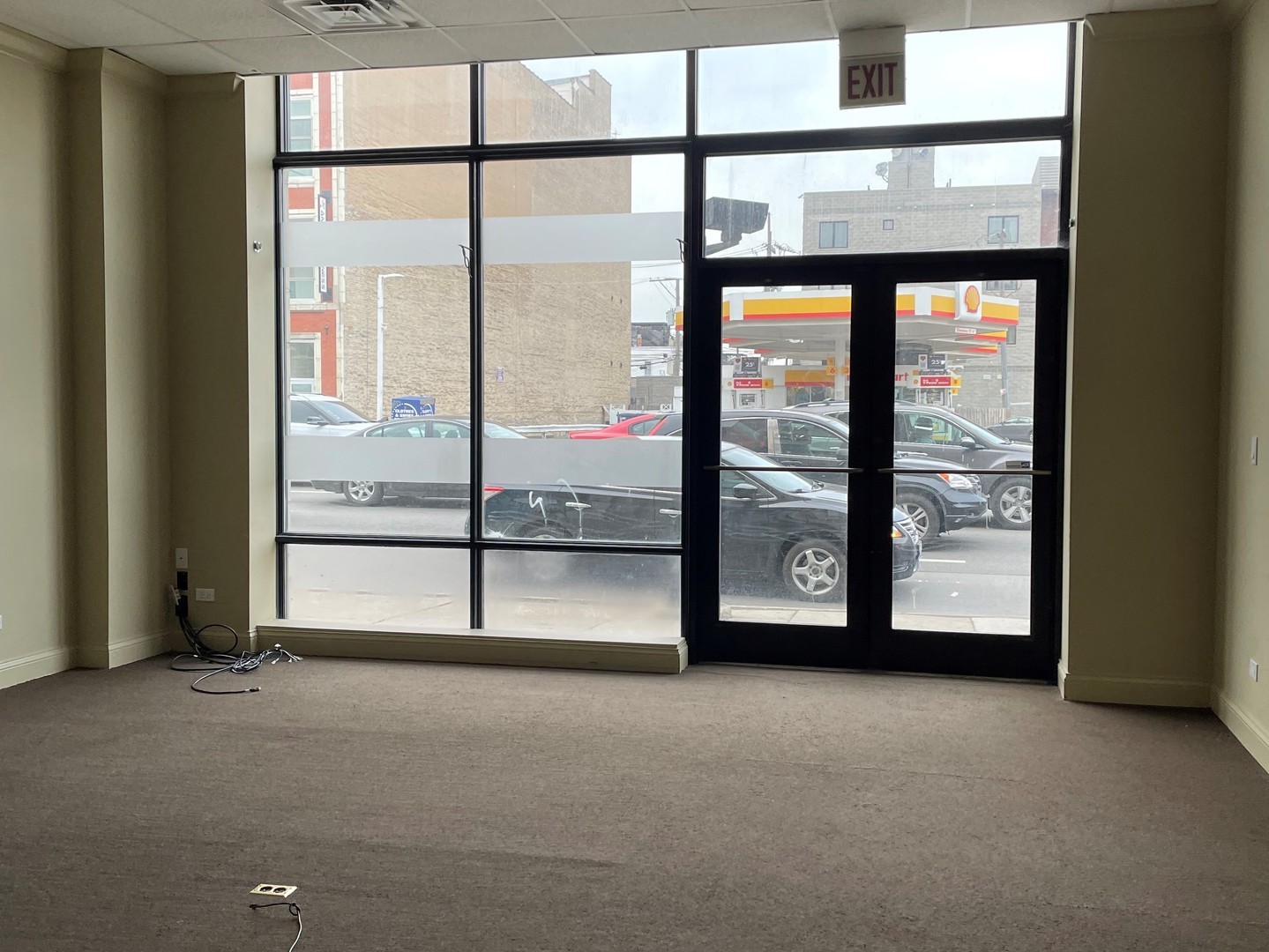 2401 W North Avenue, Chicago, IL