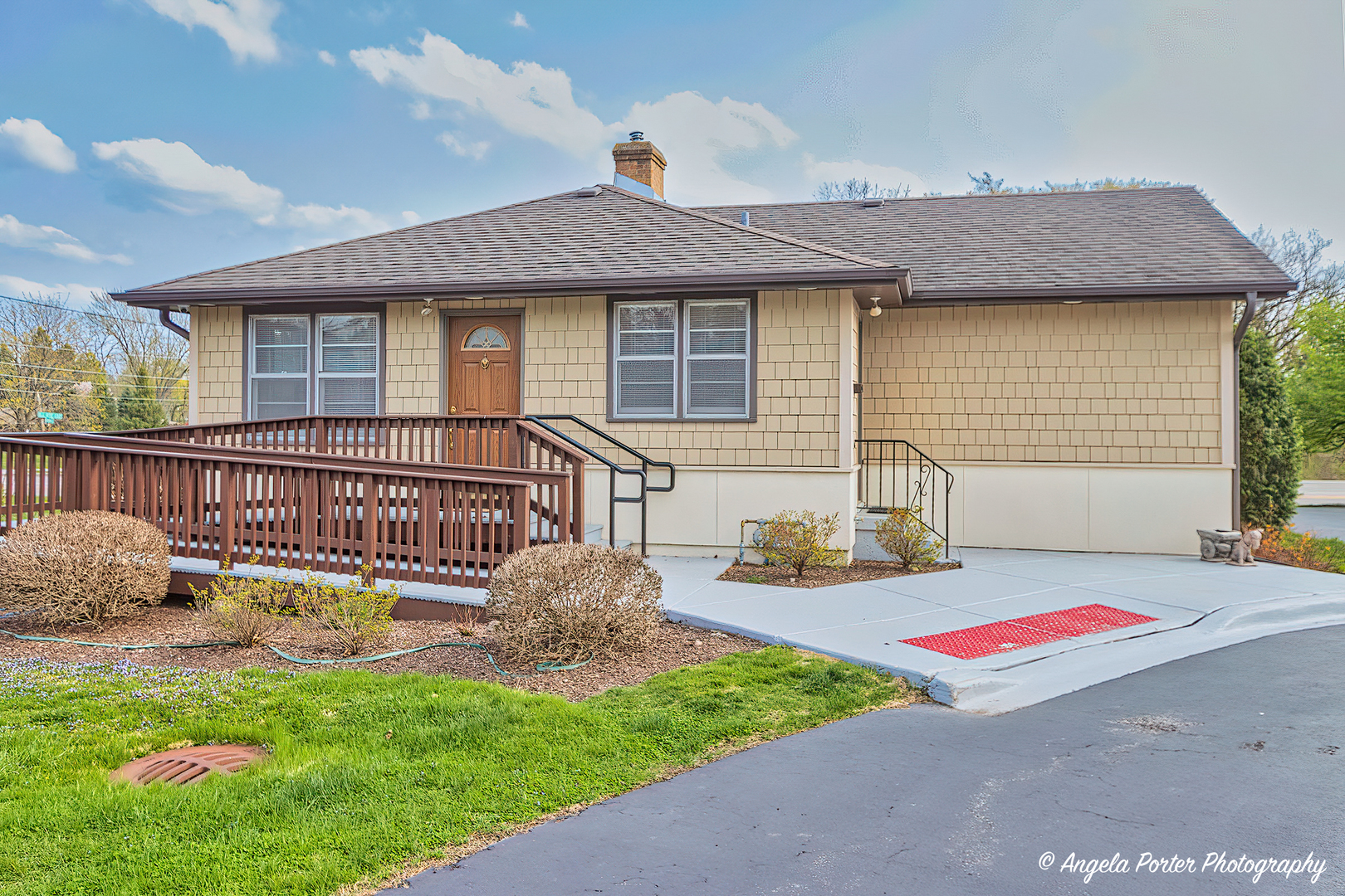 4017 Old Grand Avenue, Gurnee, IL