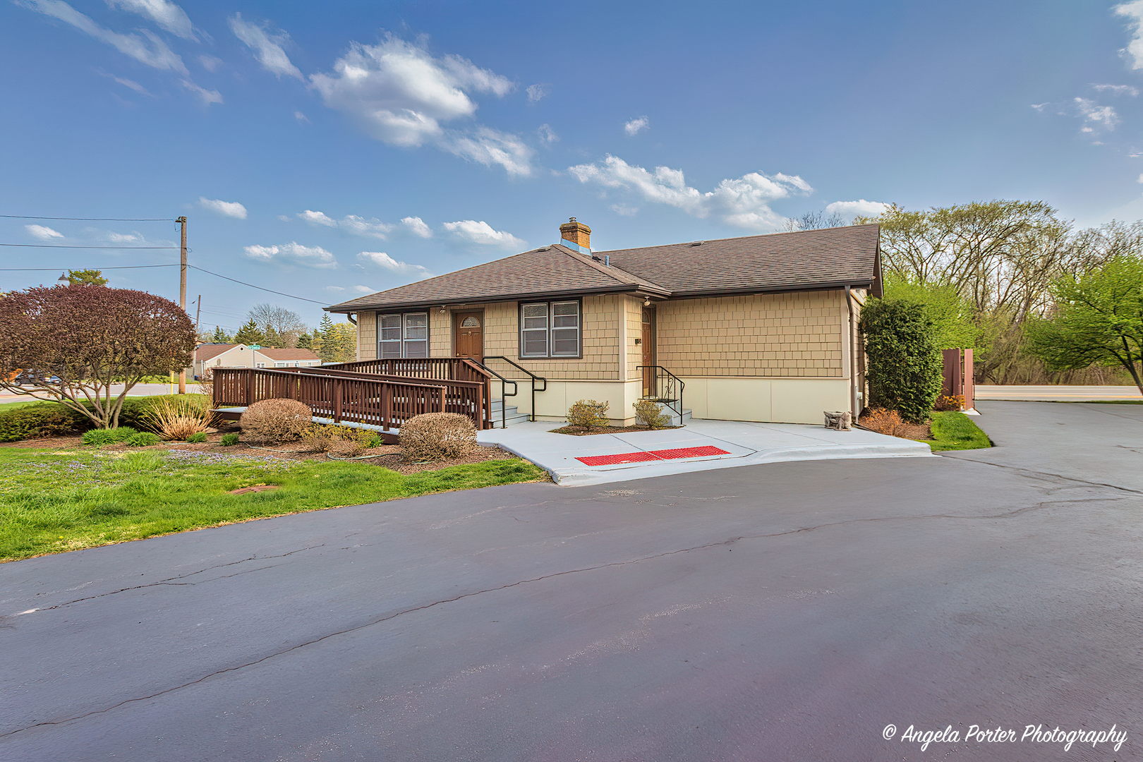 4017 Old Grand Avenue, Gurnee, IL