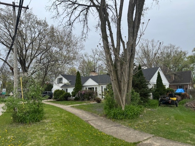 1010 E Illinois Street, Wheaton, IL