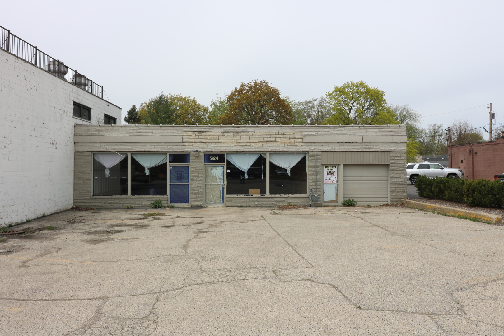 324 N Lake Street, Mundelein, IL