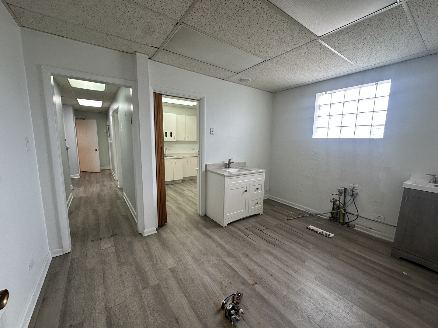 7156 W Higgins Avenue, Chicago, IL