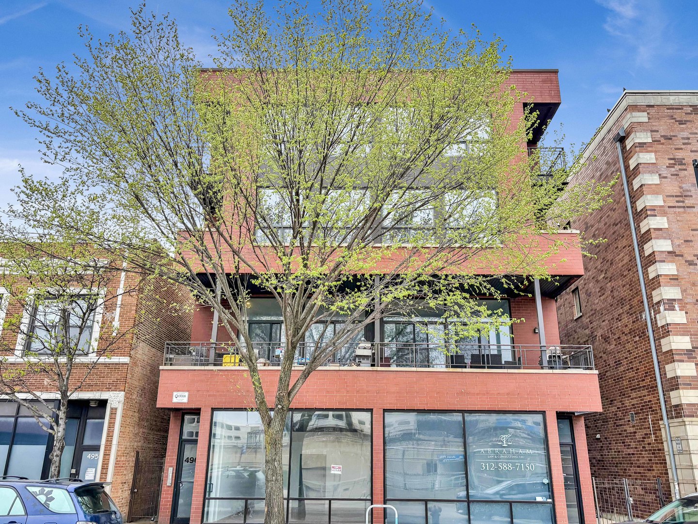 4962 N Milwaukee Avenue, Chicago, IL