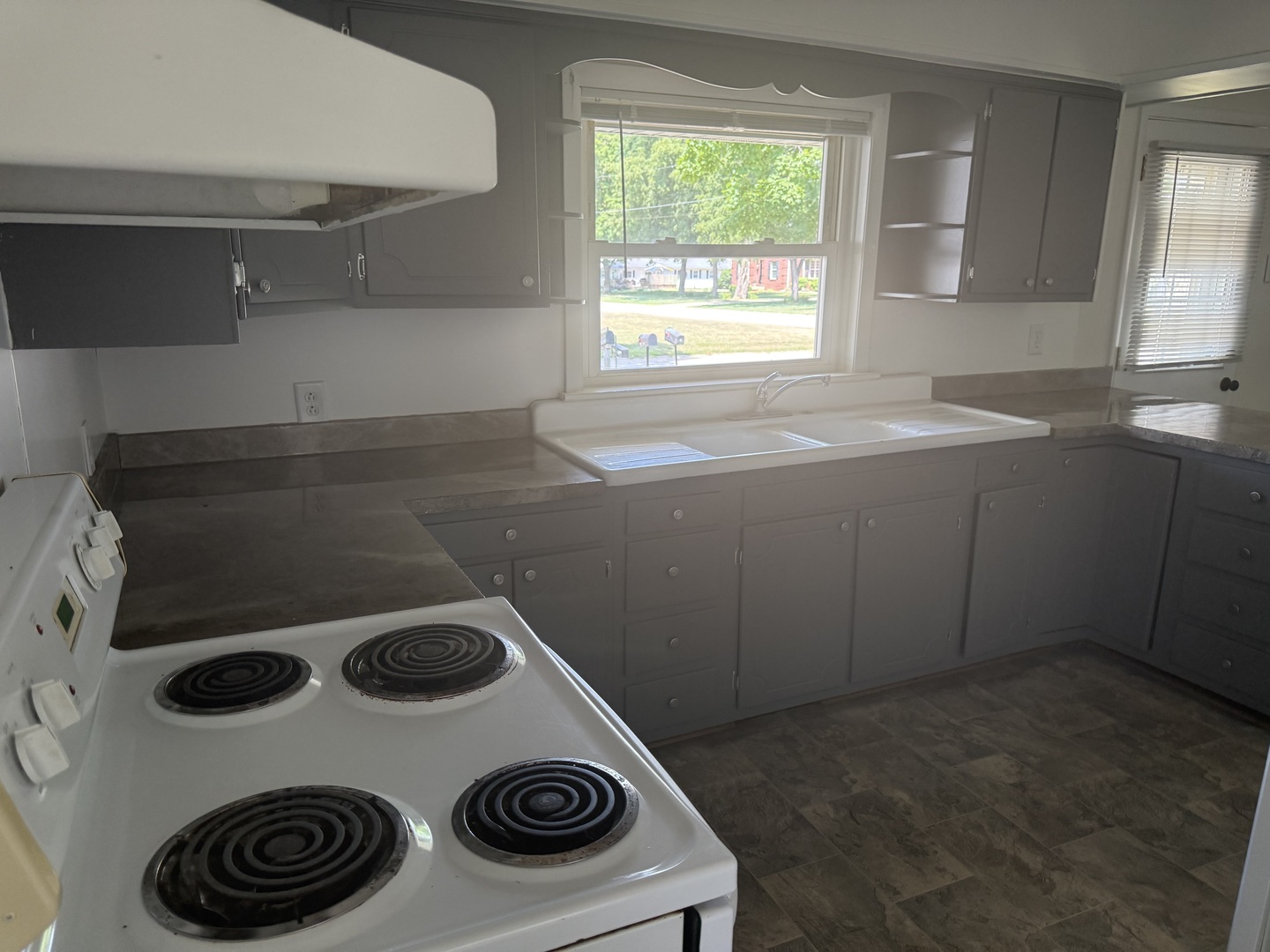 126 N 8th Street, Hennepin, IL