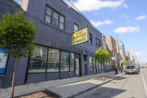 2833 W Cermak Road, Chicago, IL