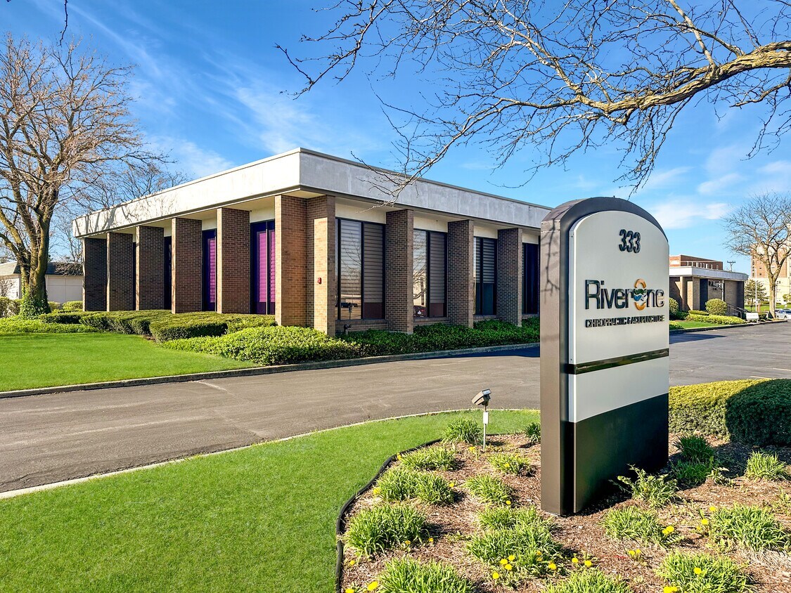 333 N Hammes Avenue #106, Joliet, IL