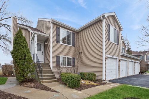 1975 Windsong Drive, Schaumburg, IL