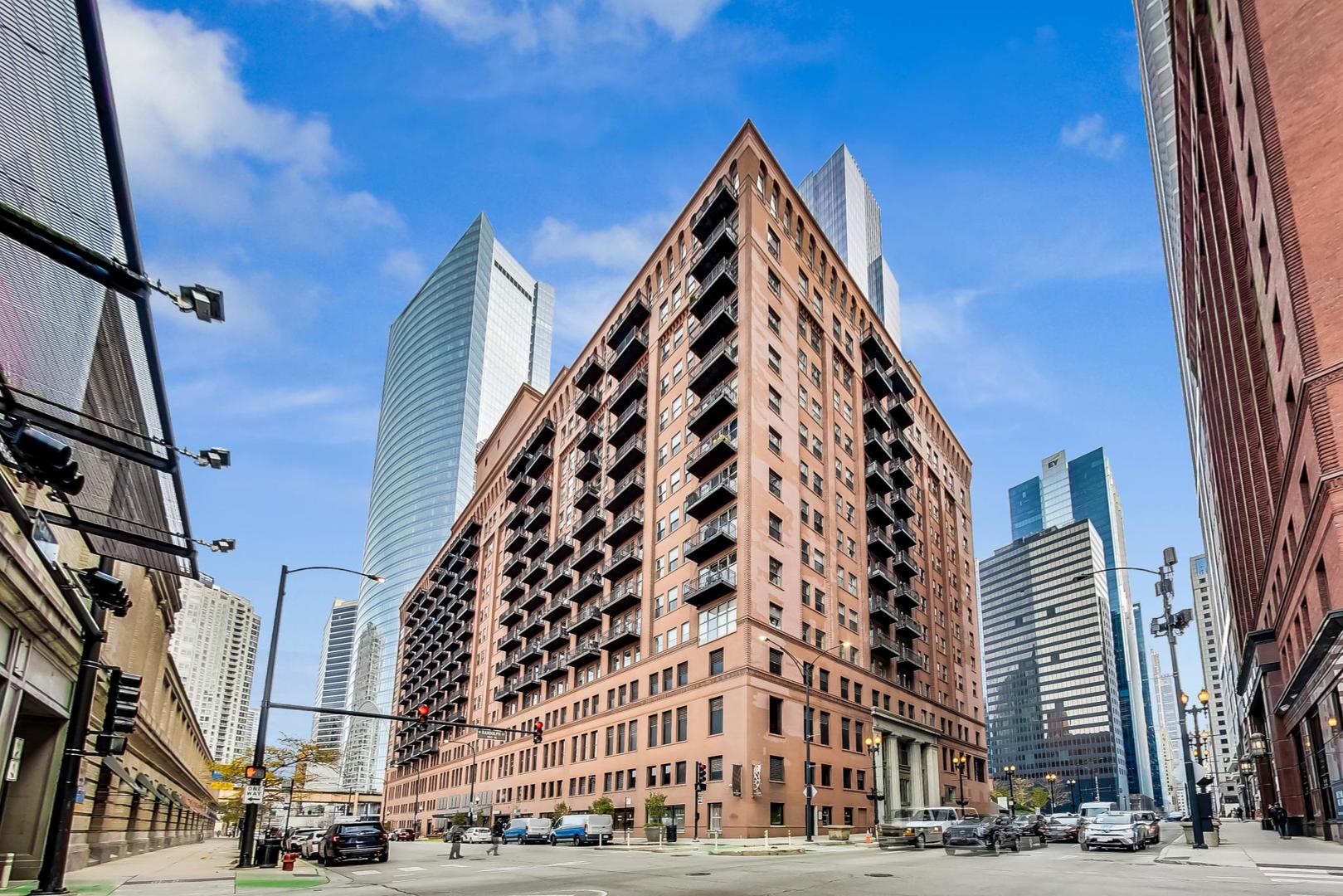 165 N Canal Street #1430, Chicago, IL
