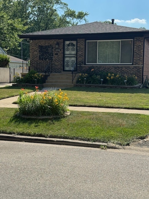 14240 S Manistee Avenue, Burnham, IL