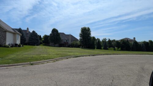 905 Tivoli Drive, Rockford, IL