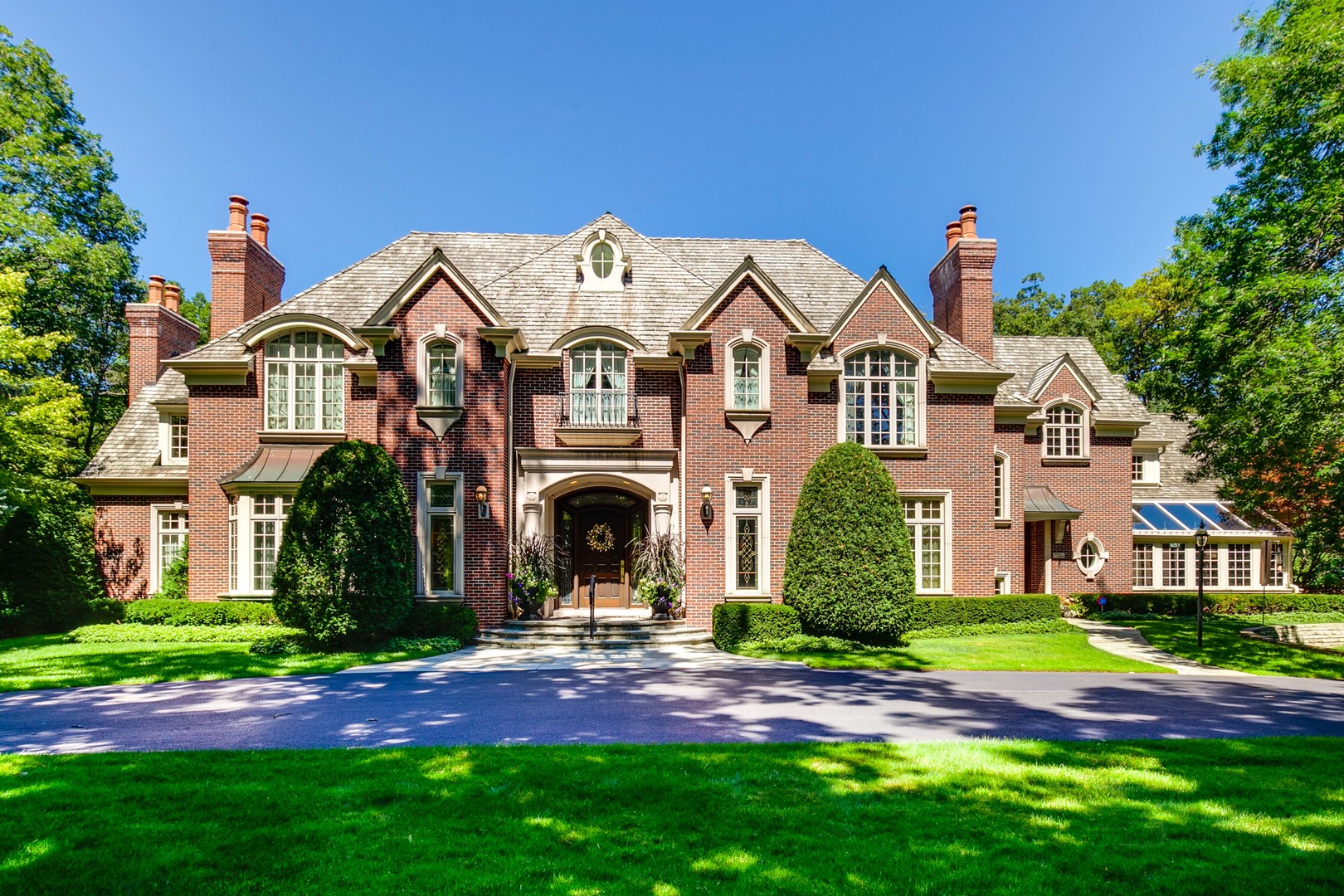 546 Lakeland Drive, Lake Bluff, IL