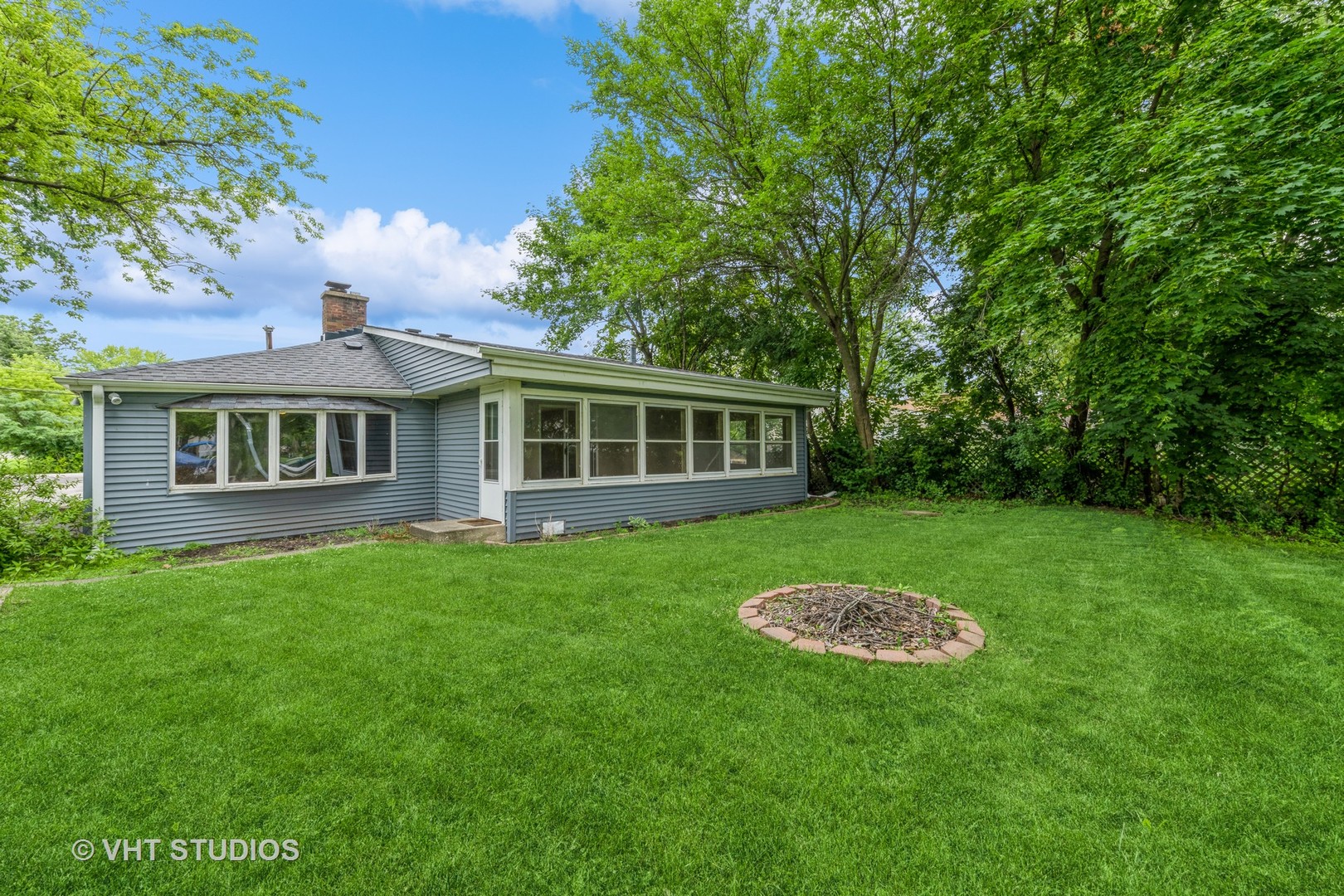 26177 W Heart O Lakes Boulevard, Antioch, IL