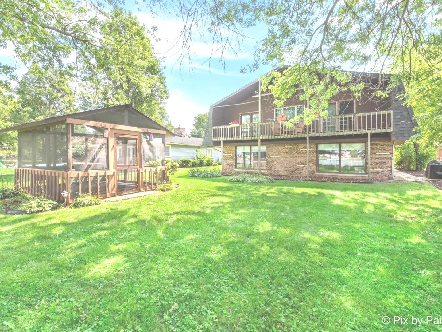 1423 N River Road, McHenry, IL