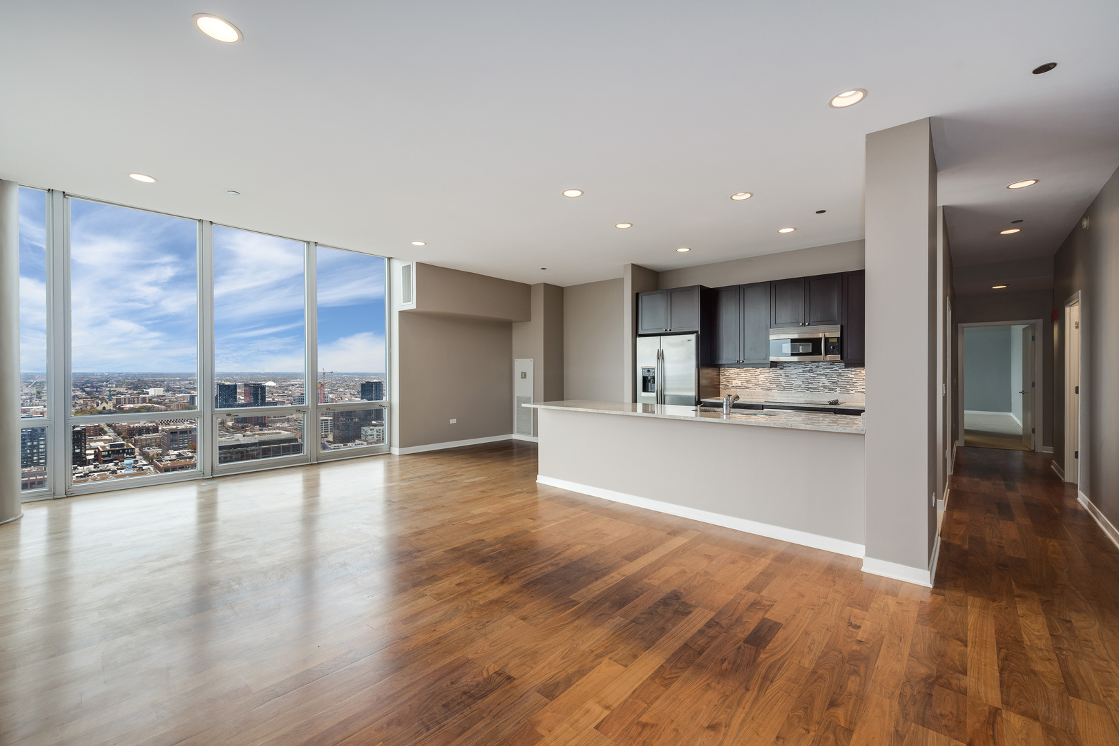 737 W Washington Boulevard #3608, Chicago, IL