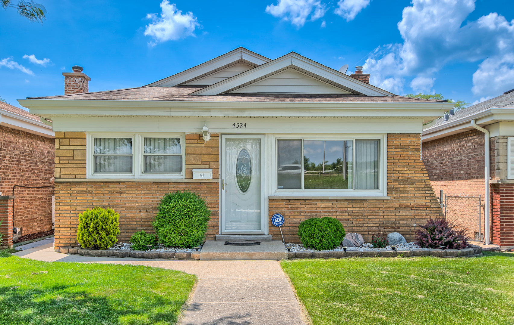 4524 1st Avenue, Lyons, IL